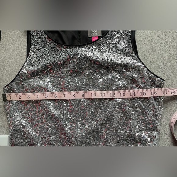 Vince Camuto Silver & Black Sequin Evening Dress Size 8 - Picture 9 of 12